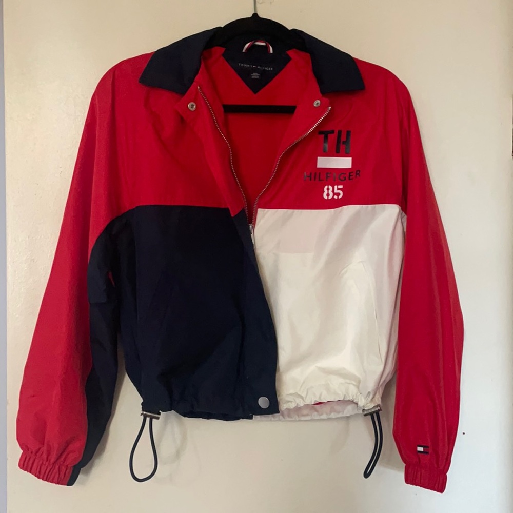 Tommy Hilfiger windbreaker,  lightweight jacket cropped at waist size XXS